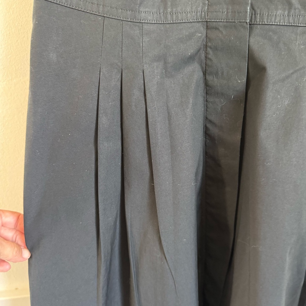 Ann Taylor Button-Down Fit & Flare Black Shirtdress Collar Pleated Sleeveless 2 - Picture 6 of 10
